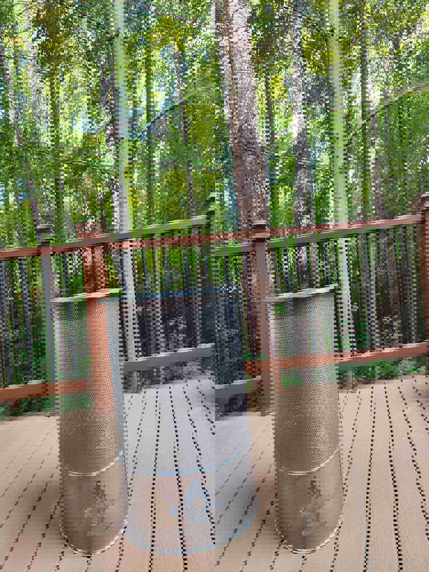 Comfortbilt Outdoor Fire Tower - Elegant and Innovative Fire Pit for Outdoor Gatherings