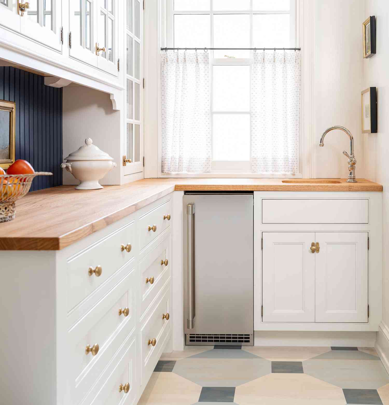 GE Appliances UCC15NPRII Ice Maker 15-Inch - Clear Ice