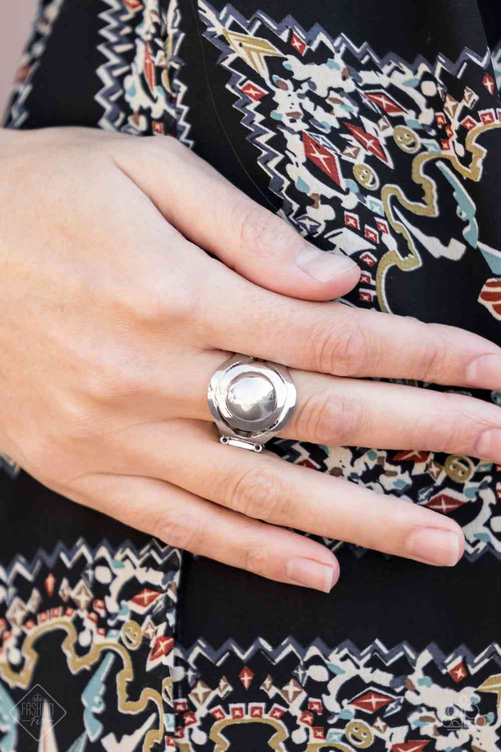 Sunset Sightings - Complete Trend Blend - January 2019 Fashion Fix - Paparazzi Accessories