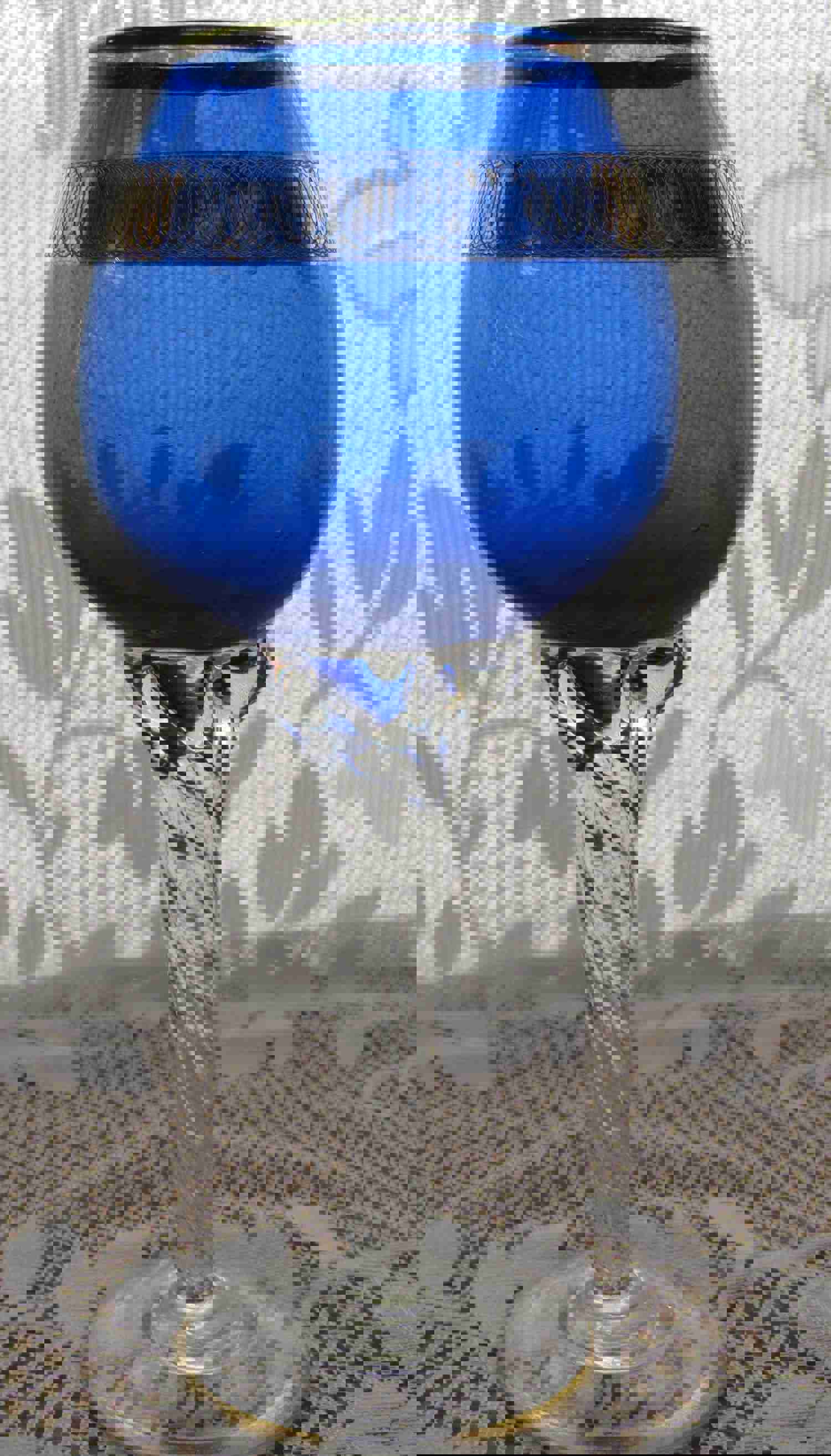 Vintage 7 Wine Glass with Gold Ring - Elegant Handcrafted Glassware