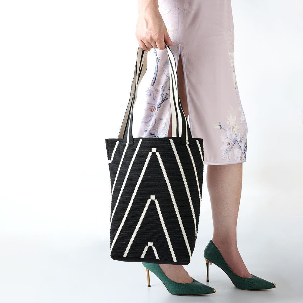 Women Knitted Handbag - Large Capacity Simple Shoulder Bag