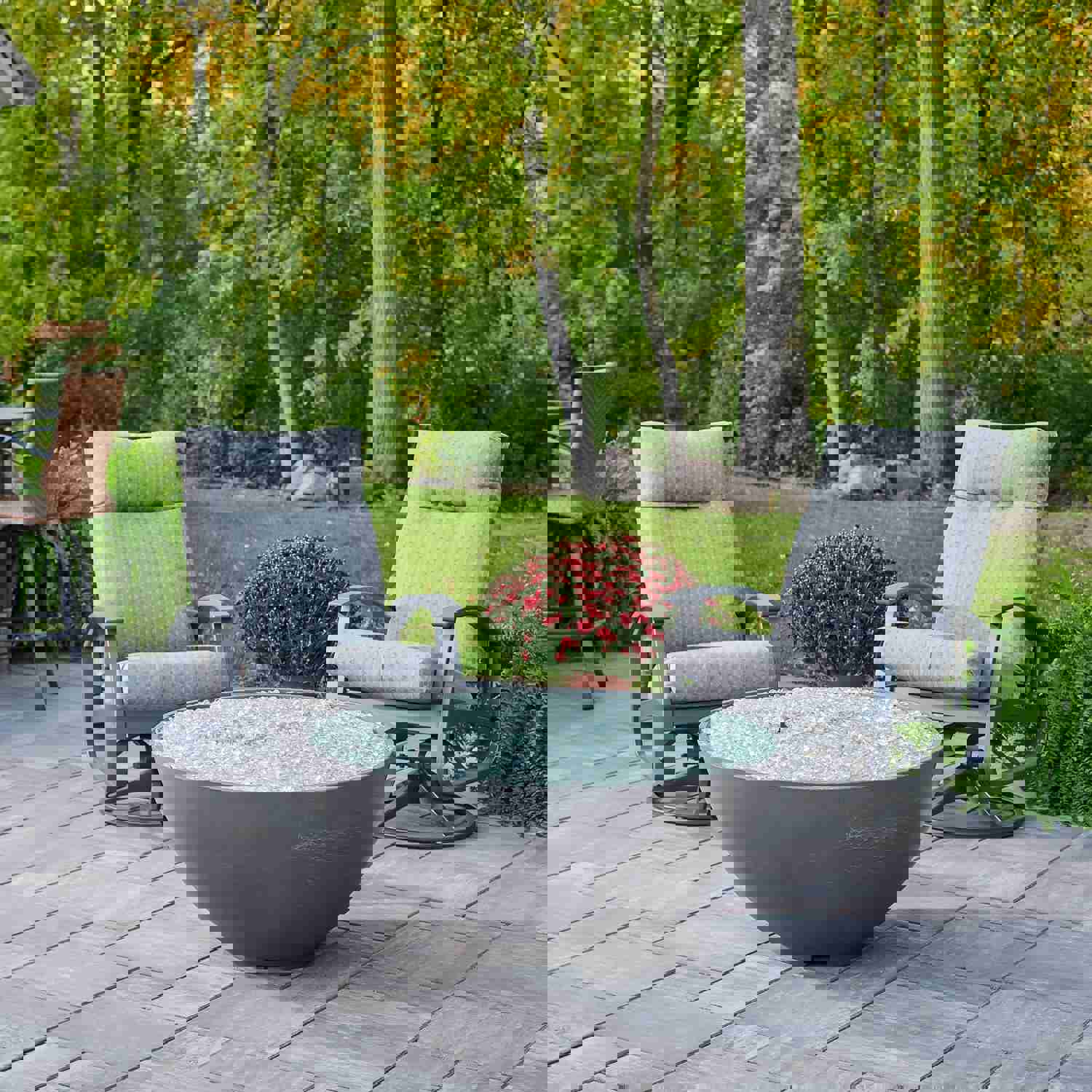 Cove Edge Round Gas Fire Pit Bowl 42 - White Supercast™ Finish