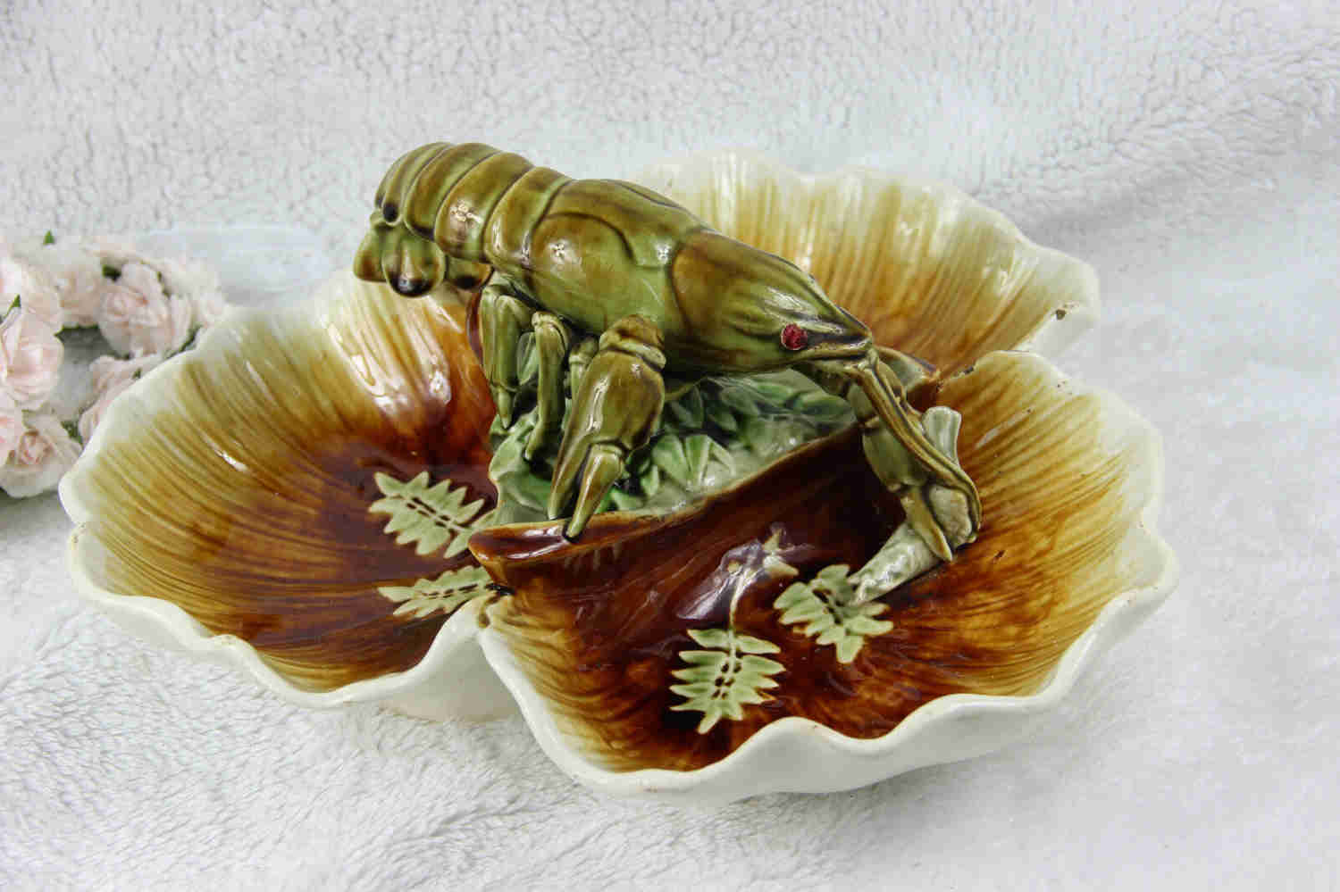 Antique Choisy le Roi Majolica Lobster Triform Centerpiece Bowl