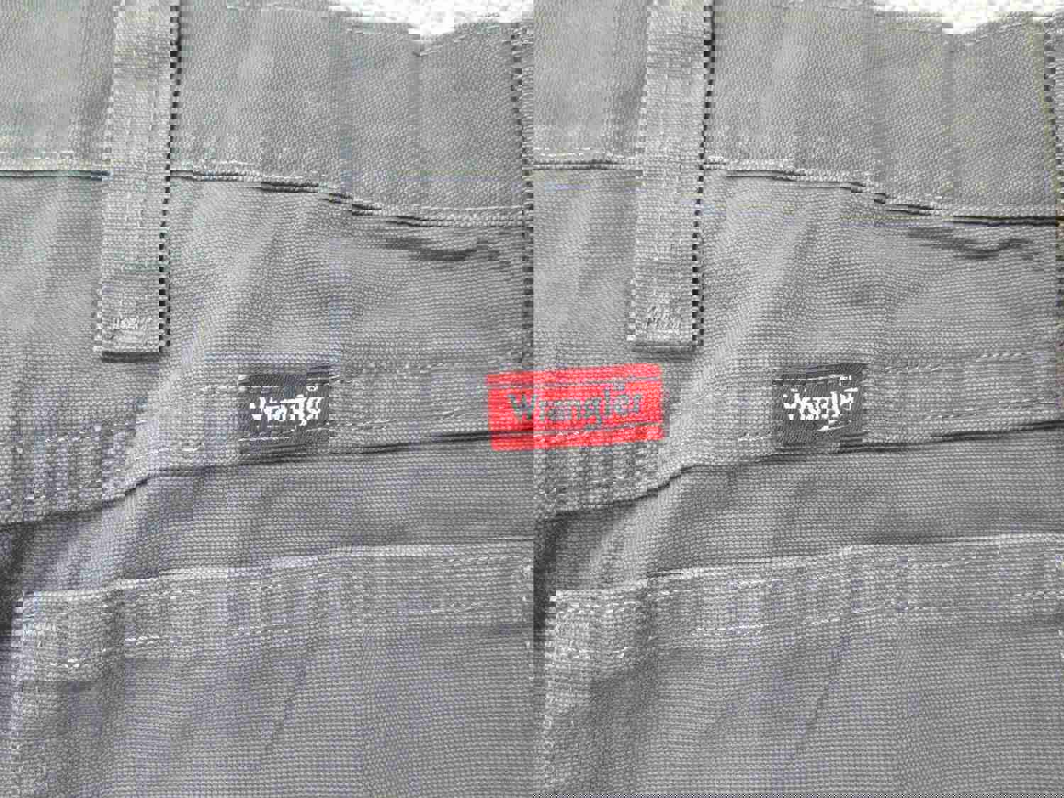 Wrangler Men's High Rise Cargo Stretch Shorts - Gray (Size 50)