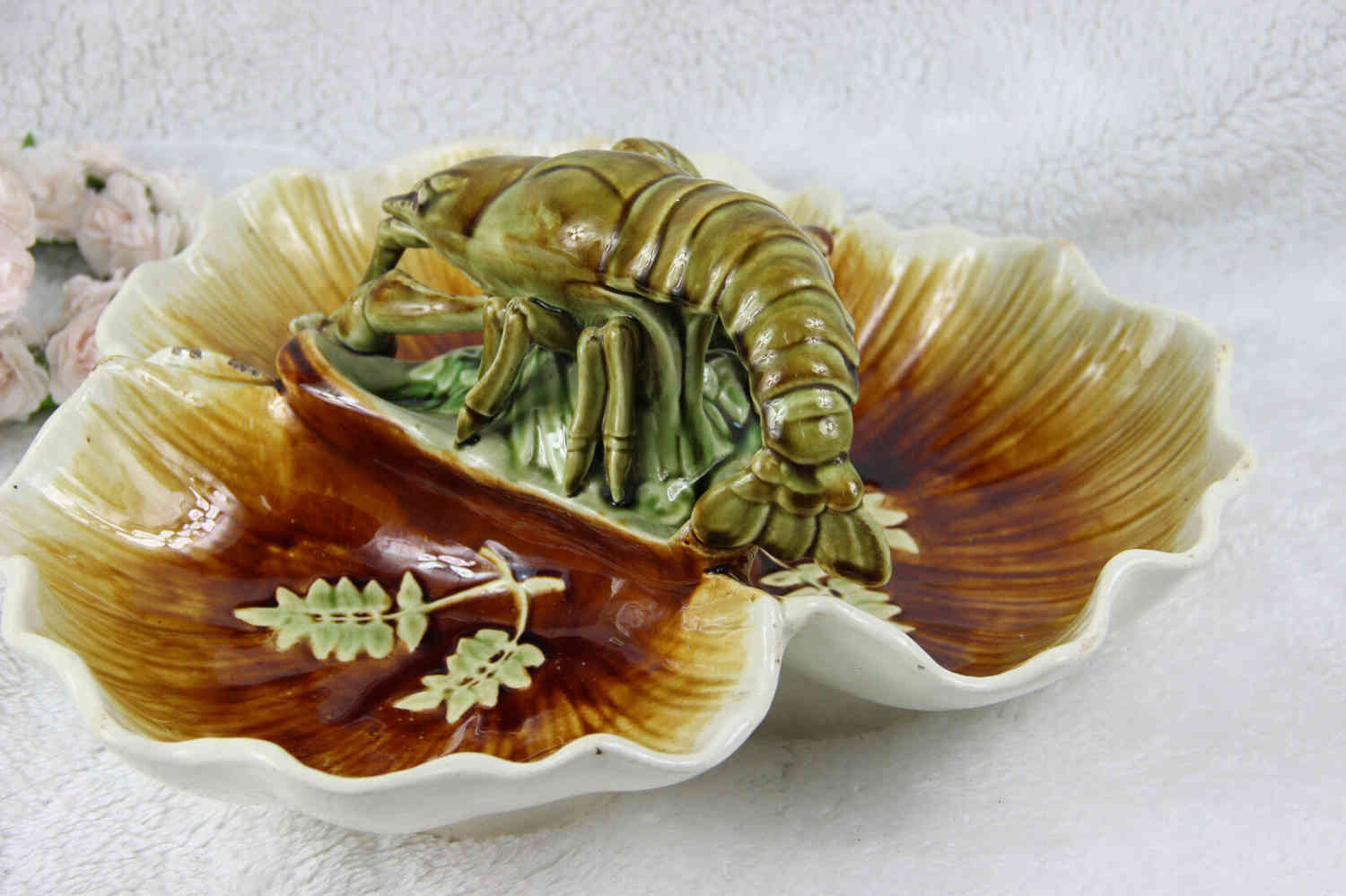 Antique Choisy le Roi Majolica Lobster Triform Centerpiece Bowl