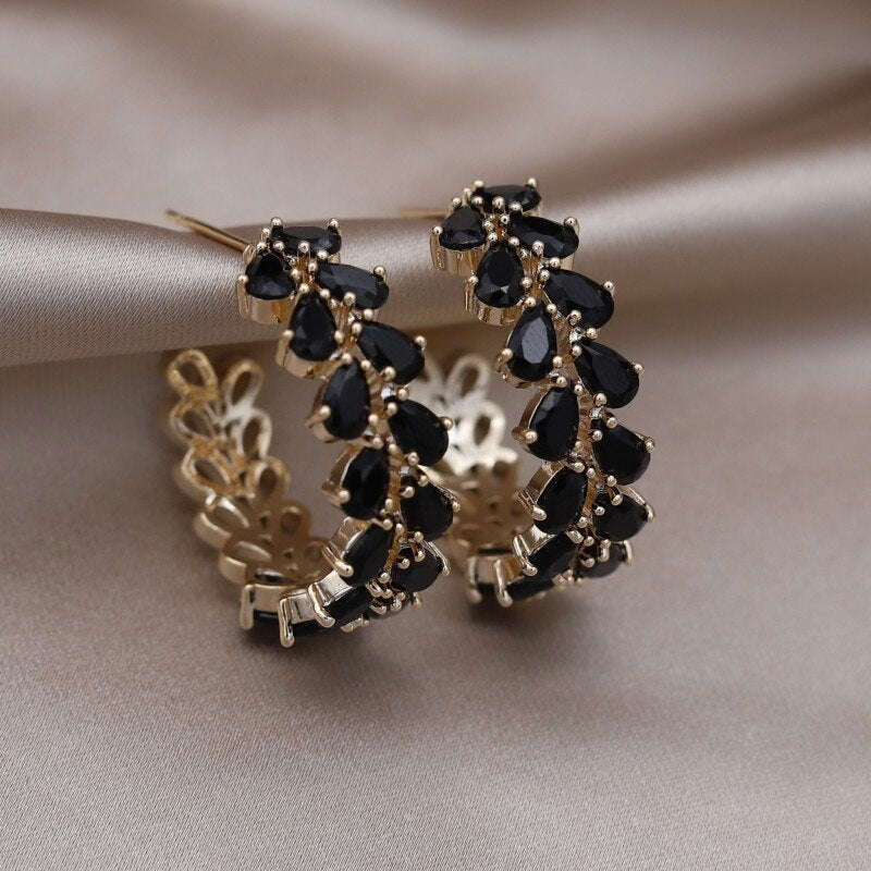 South Korea Design Black Last Drop of Wheat C-shaped Earrings for Women