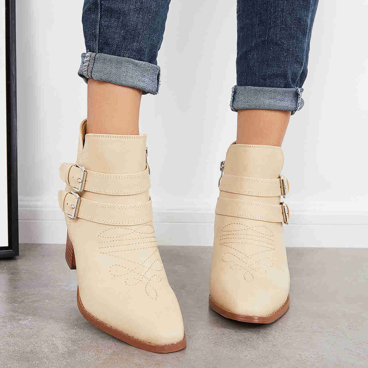 Cutout Buckle Straps Ankle Boots Chunky Block Heel Western Booties
