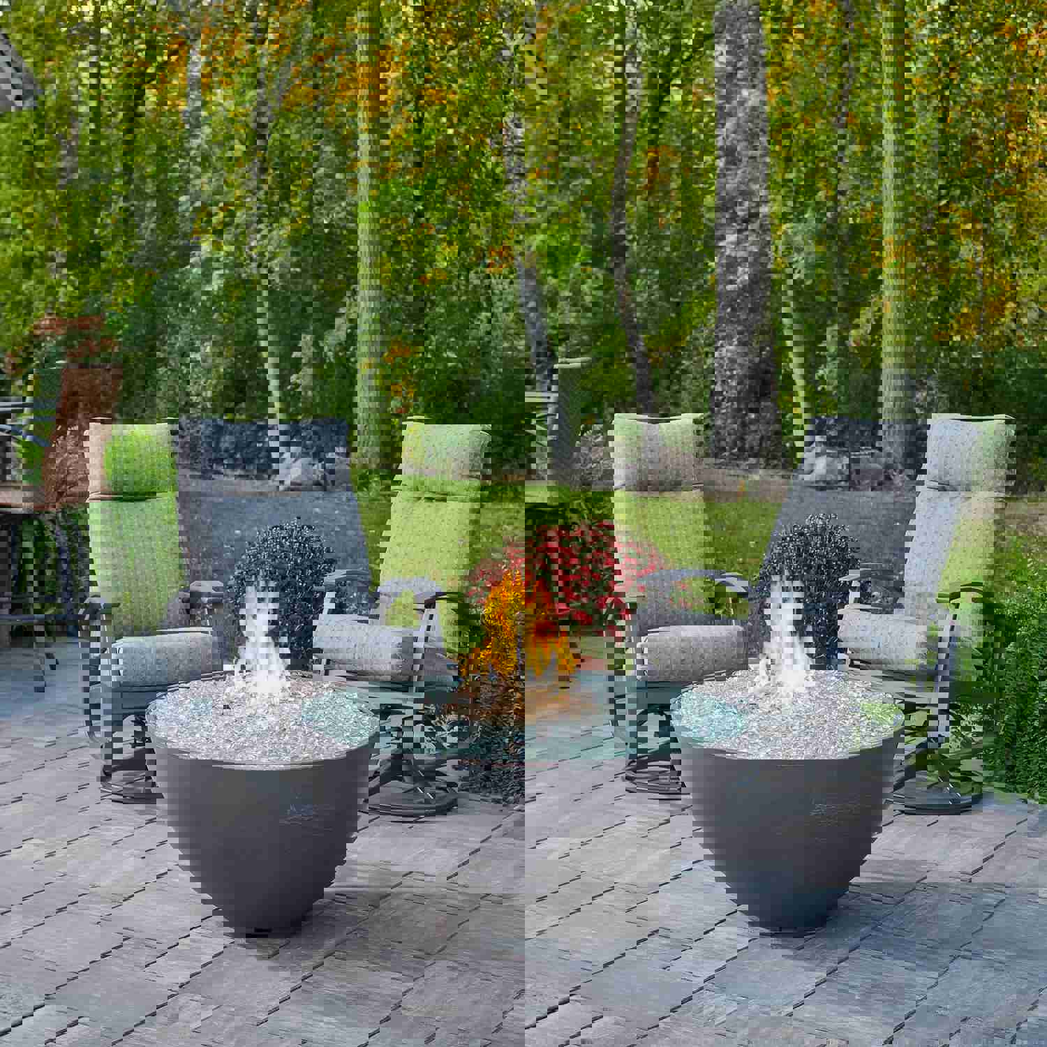 Cove Edge Round Gas Fire Pit Bowl 42 - White Supercast™ Finish