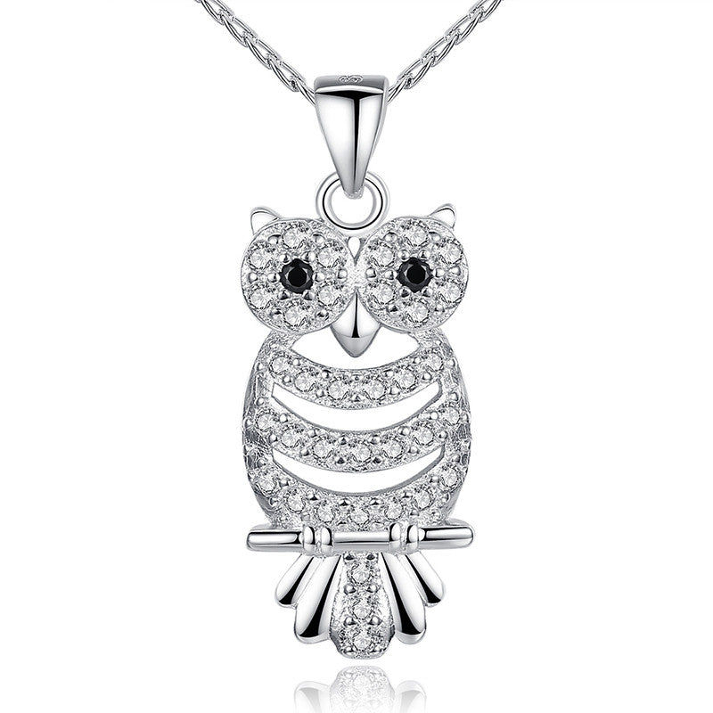 Retro Owl Pendant Necklace with AAA Austrian Zircon 18K White Gold Plated