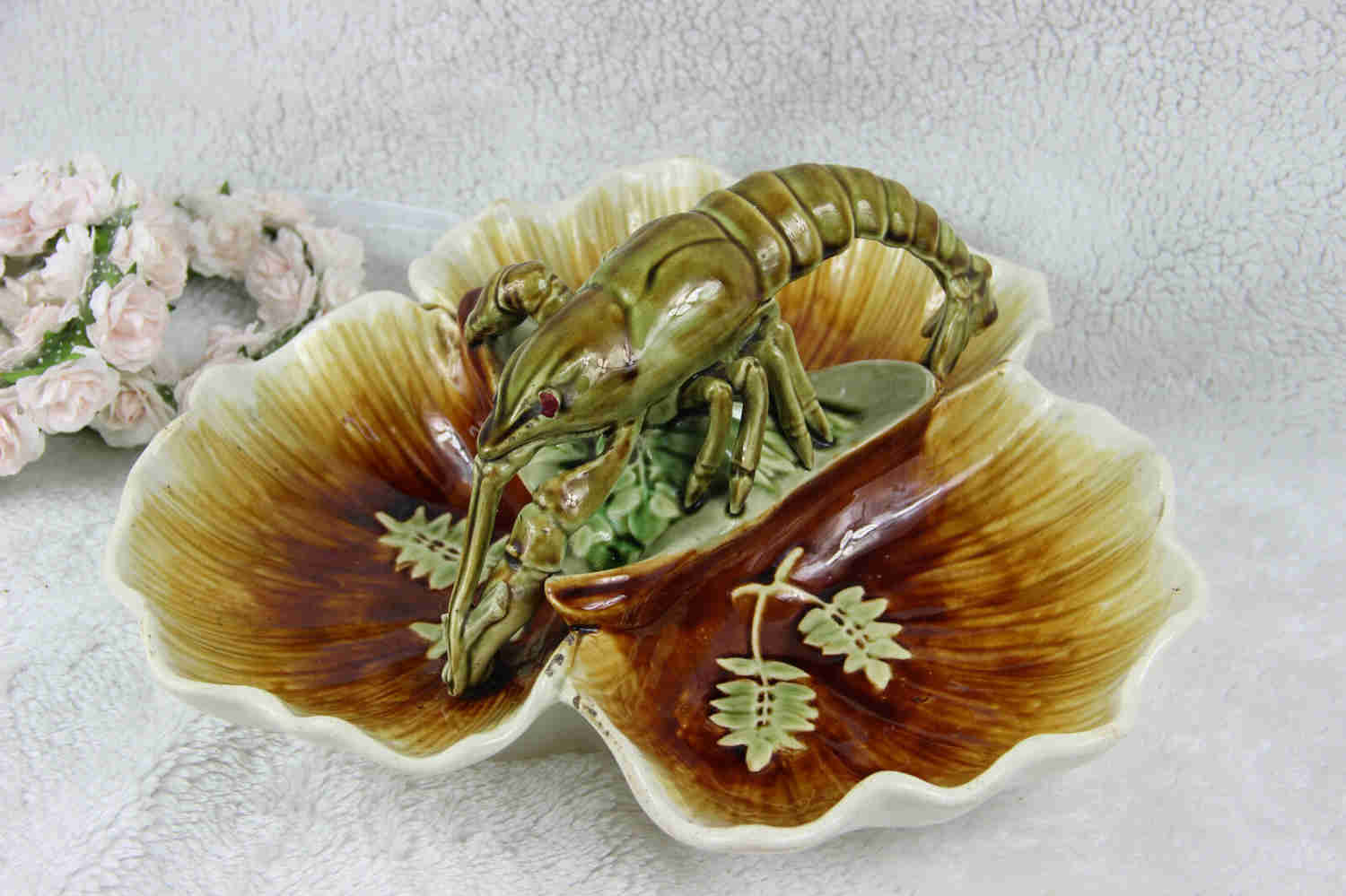 Antique Choisy le Roi Majolica Lobster Triform Centerpiece Bowl