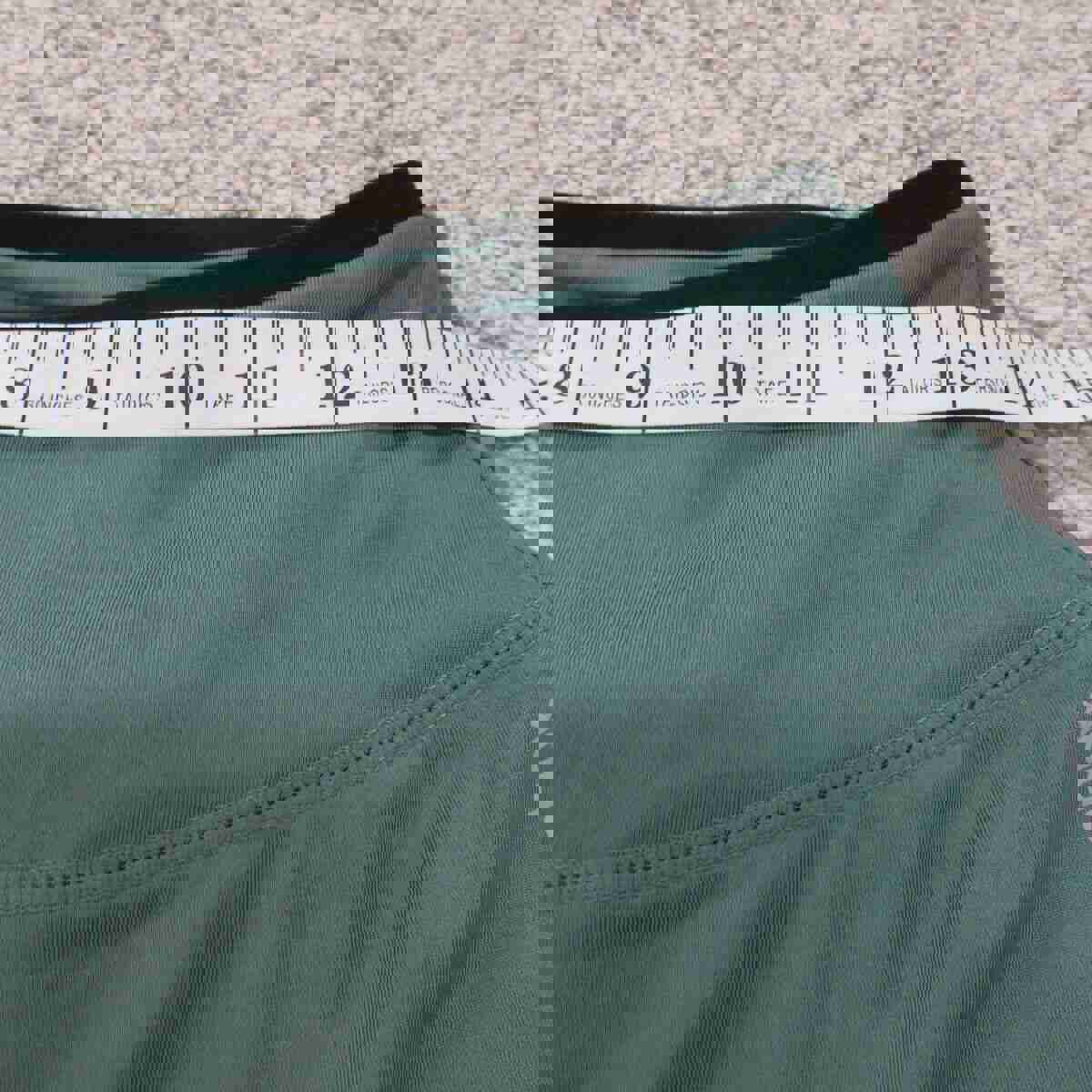 Reebok Women's Large Green Yoga Leggings for Sports & Running