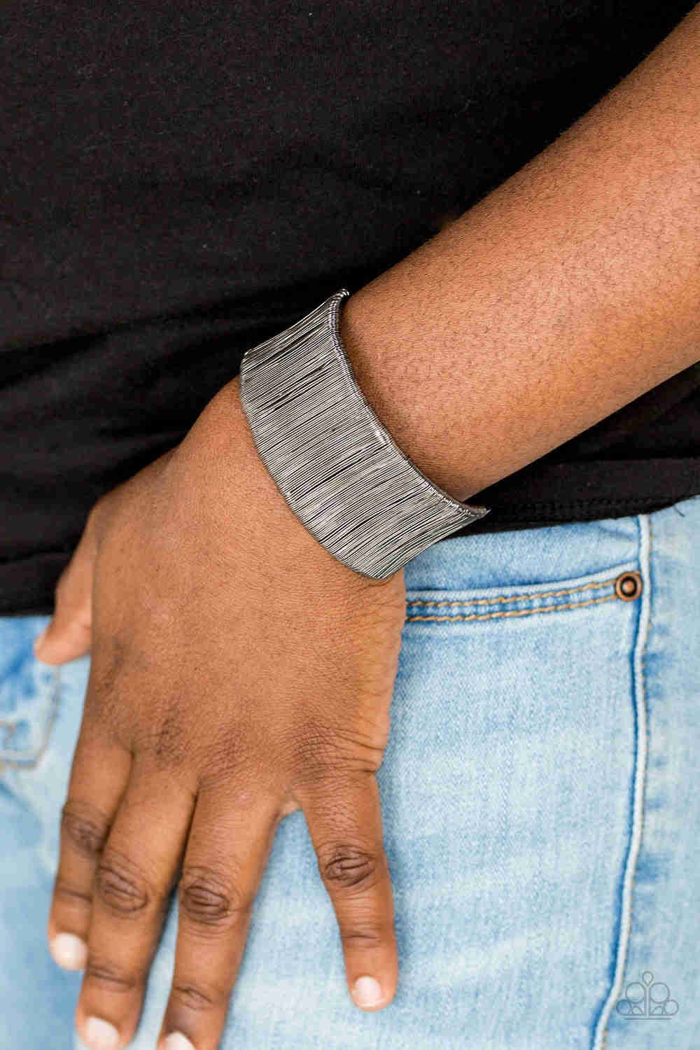 Paparazzi Jewelry Bracelet Metal Mecca - Black