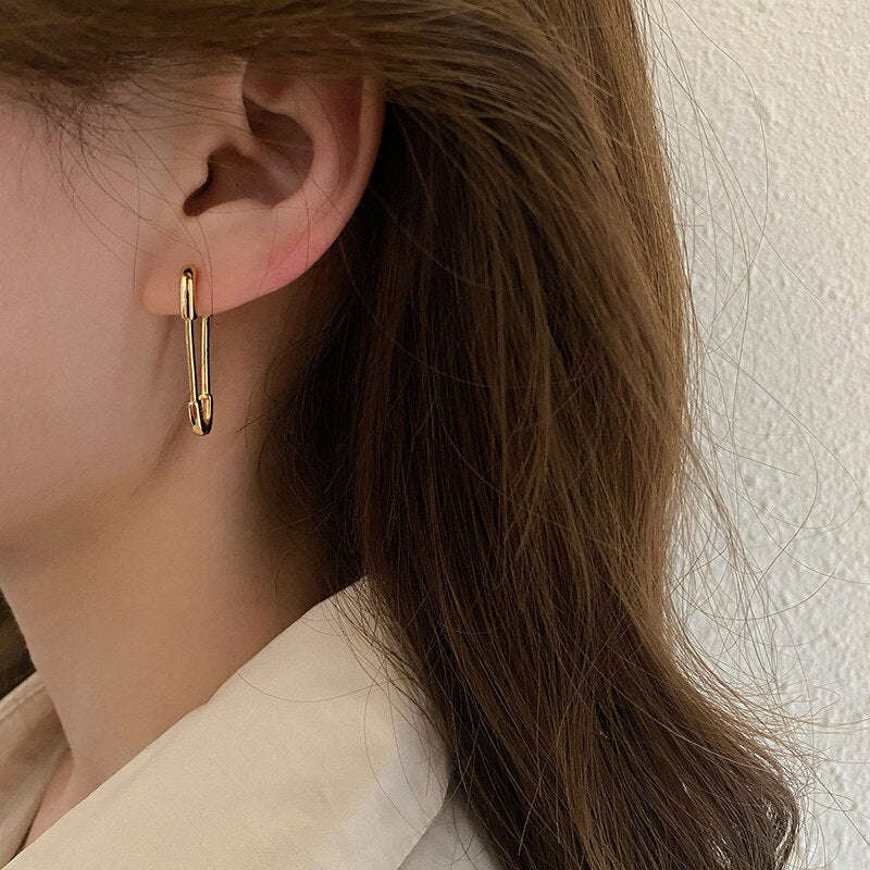 Korea Design Jewelry Simple Metal Pin Hoop Earrings for Women