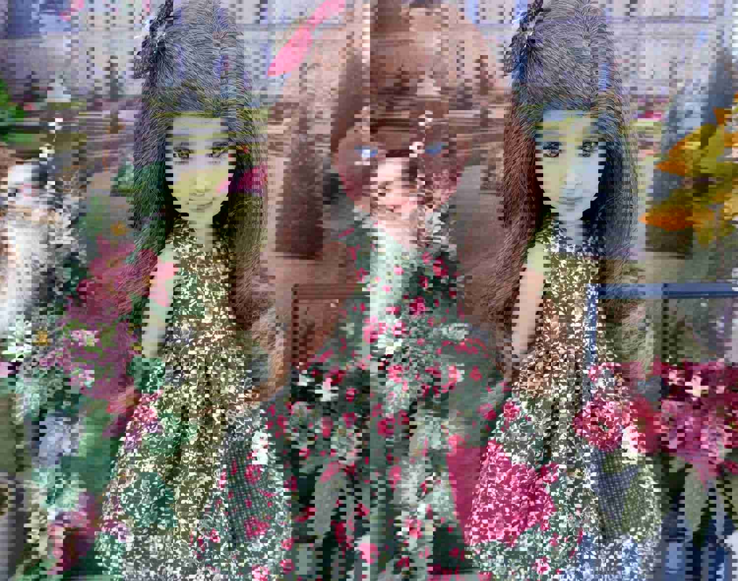 Blooming Garden - Dress with Sweater & Boots for Ruby Red Fashion Friends Doll