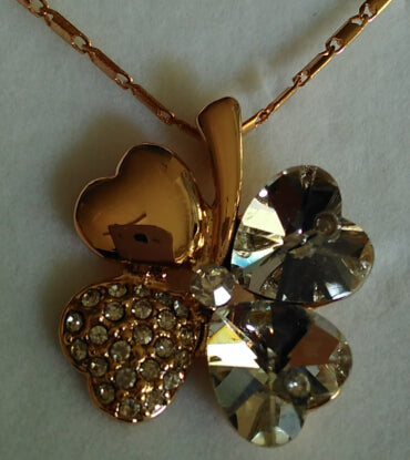 Fashion Austrian Crystal Four Leaf Clover Necklace for Women
