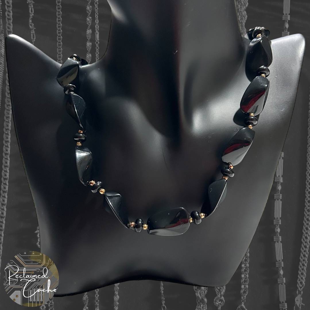 Black and Gold Twisted Bead Necklace