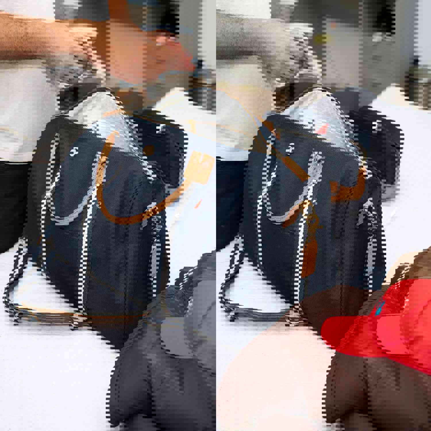 Tourist Duffle and Travel Kit Set - Stylish & Sustainable 2022 Design