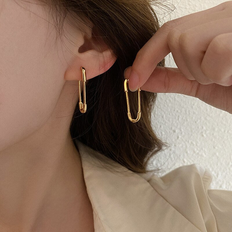 Korea Design Jewelry Simple Metal Pin Hoop Earrings for Women