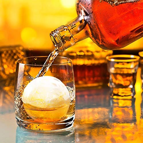 Trenect Large Silicone Ice Cube Trays with Lid - 2.5 Inch Round Ice Balls for Whiskey & Cocktails