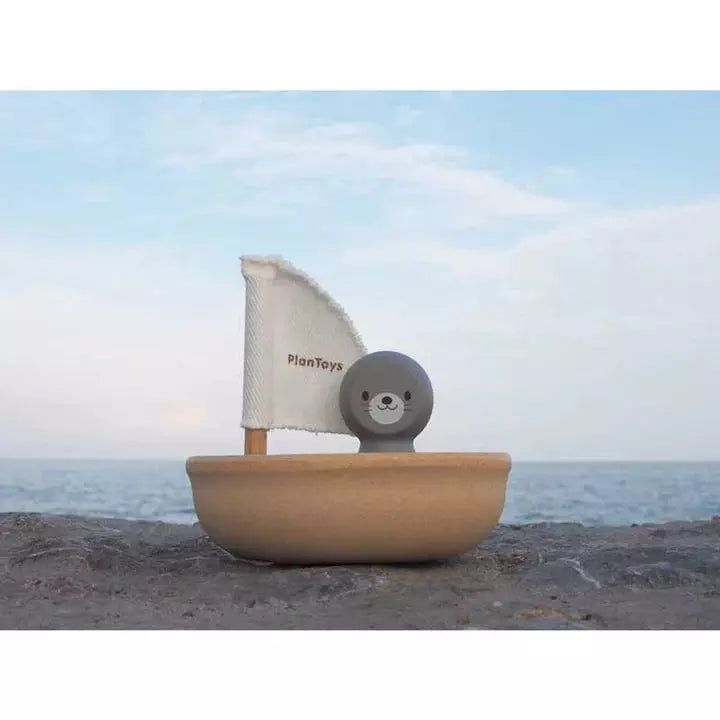 Plan Toys Sailing Boat - Seal