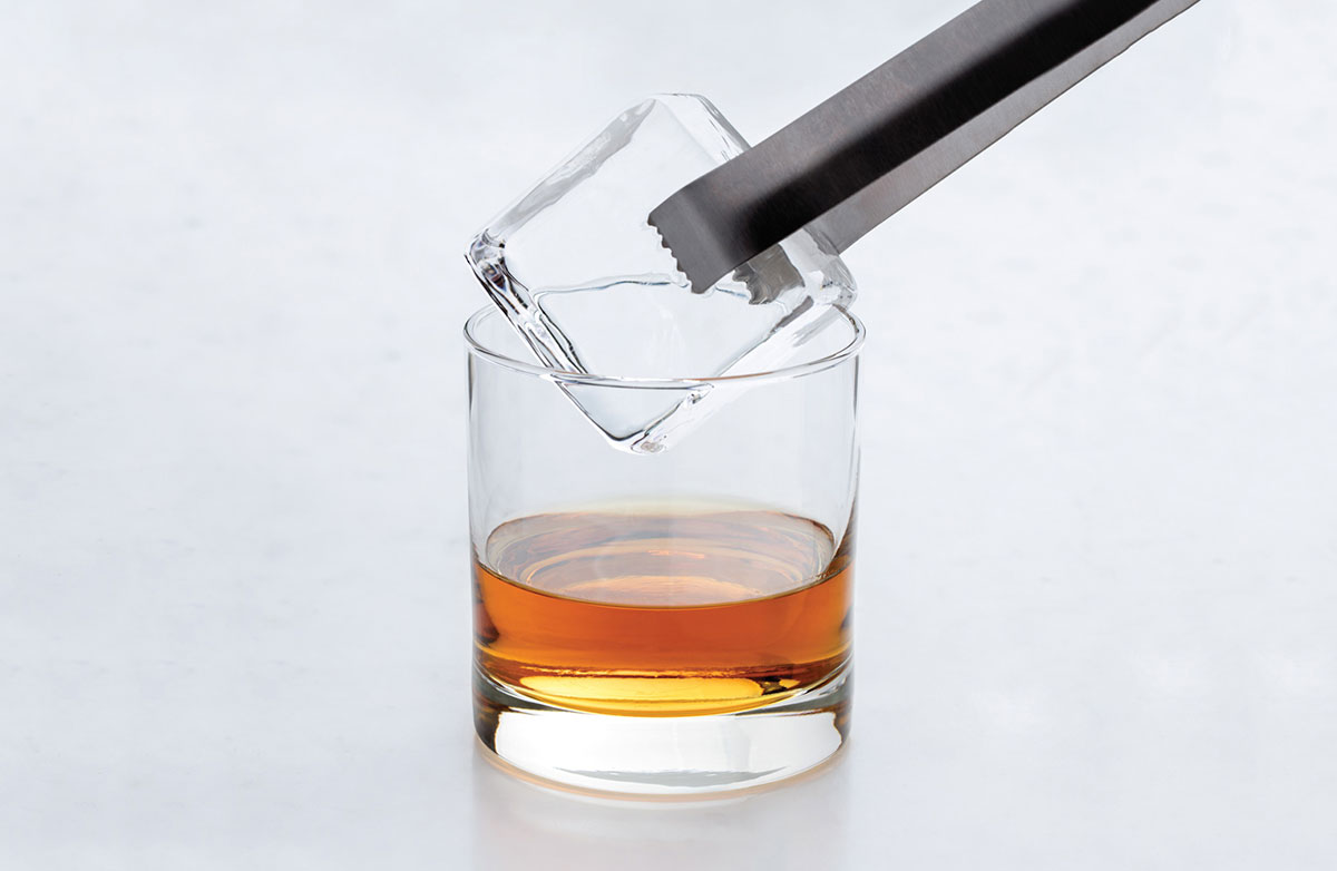 ClearCube Ice Maker by The Whiskey Ball - Directional Freezing System for Jumbo Ice Cubes