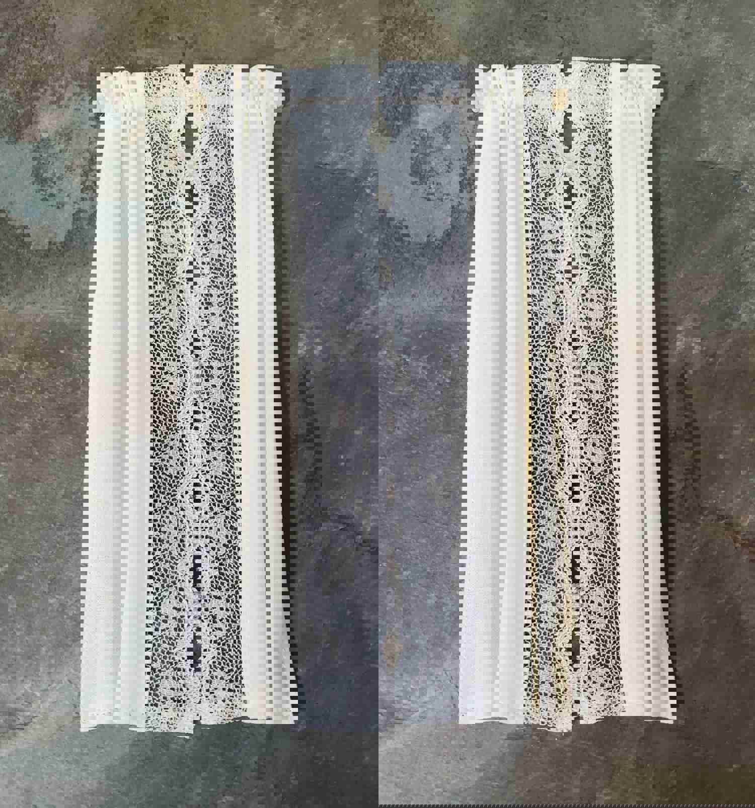 Dollhouse Curtains Fabric & Lace Cream and White Long 1:12 Scale Miniatures