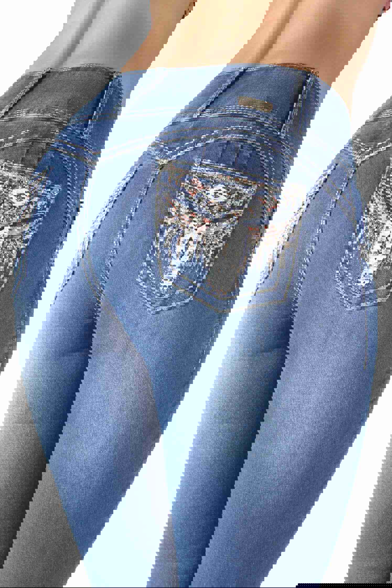 Colombian Design Butt Lift Push Up Mid Waist Boot Leg Jeans (DJ3763-BT)