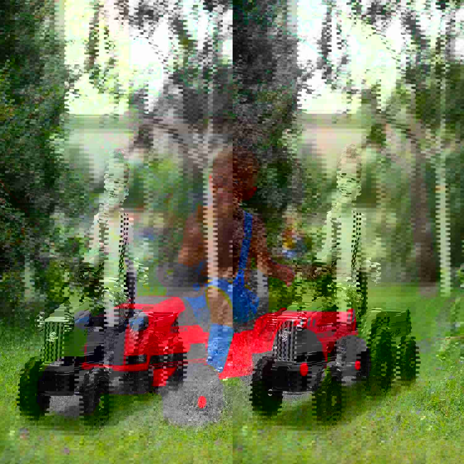 3-Gear-Shift Ground Loader Ride-On Tractor with Trailer and LED Lights - Ultimate Power Wheels Toy for Kids