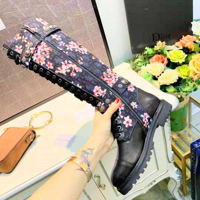 CHD Boots High Flowers - Stylish and Comfortable Footwear