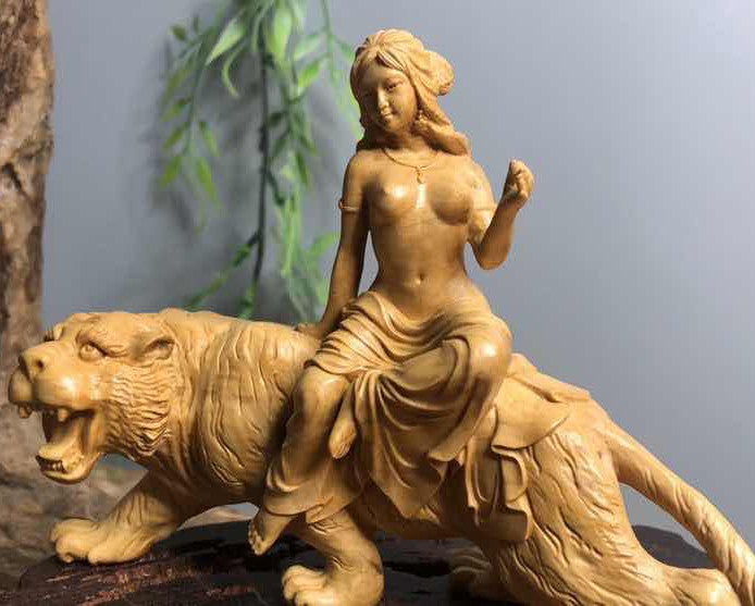 Boxwood Carving Crafts Beauty And The Beast Ornament