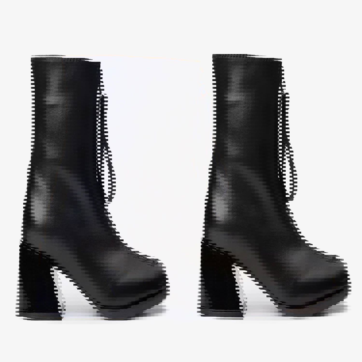 Tackle Black Leather Block Heel Women Boot