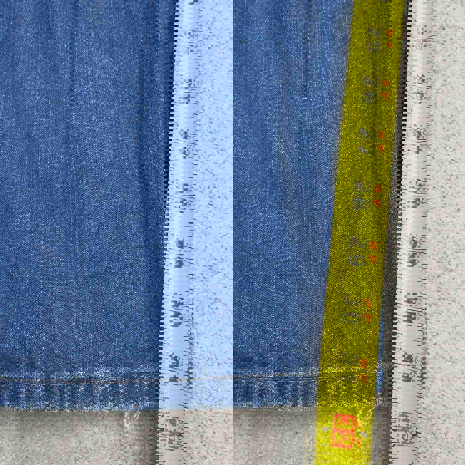 Wrangler Jeans Mens W38XL34 Blue Straight Leg High Rise Lightweight Outdoor