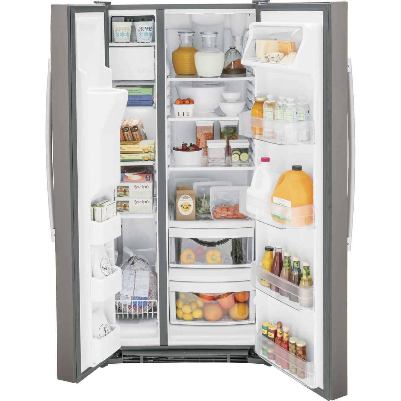 GE 33-inch Side-By-Side Refrigerator with Water and Ice Dispenser
