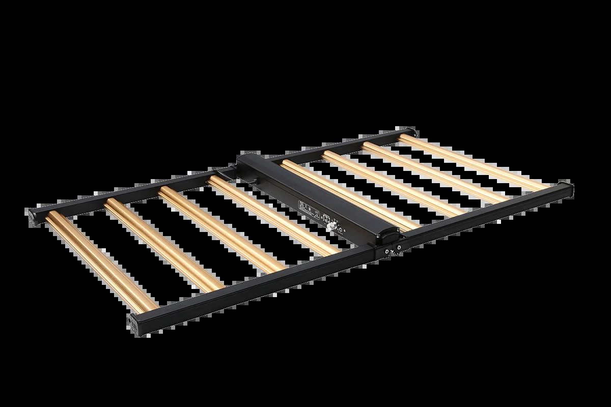 Growers Choice ROI-E200 - High Efficiency LED Grow Light - 200W