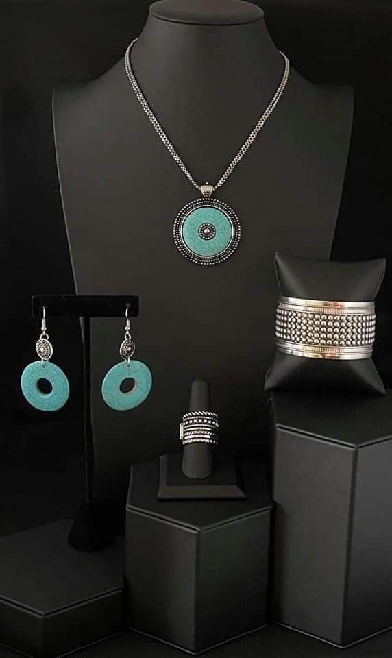 Paparazzi Fashion Fix Simply Santa Fe Complete Trend Blend - April 2021 SSF-0421