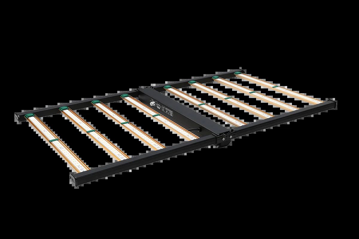 Growers Choice ROI-E200 - High Efficiency LED Grow Light - 200W