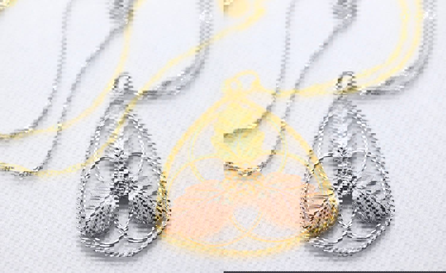 Vintage Black Hills Gold Necklace with 10k Tri-Color Leaves Pendant