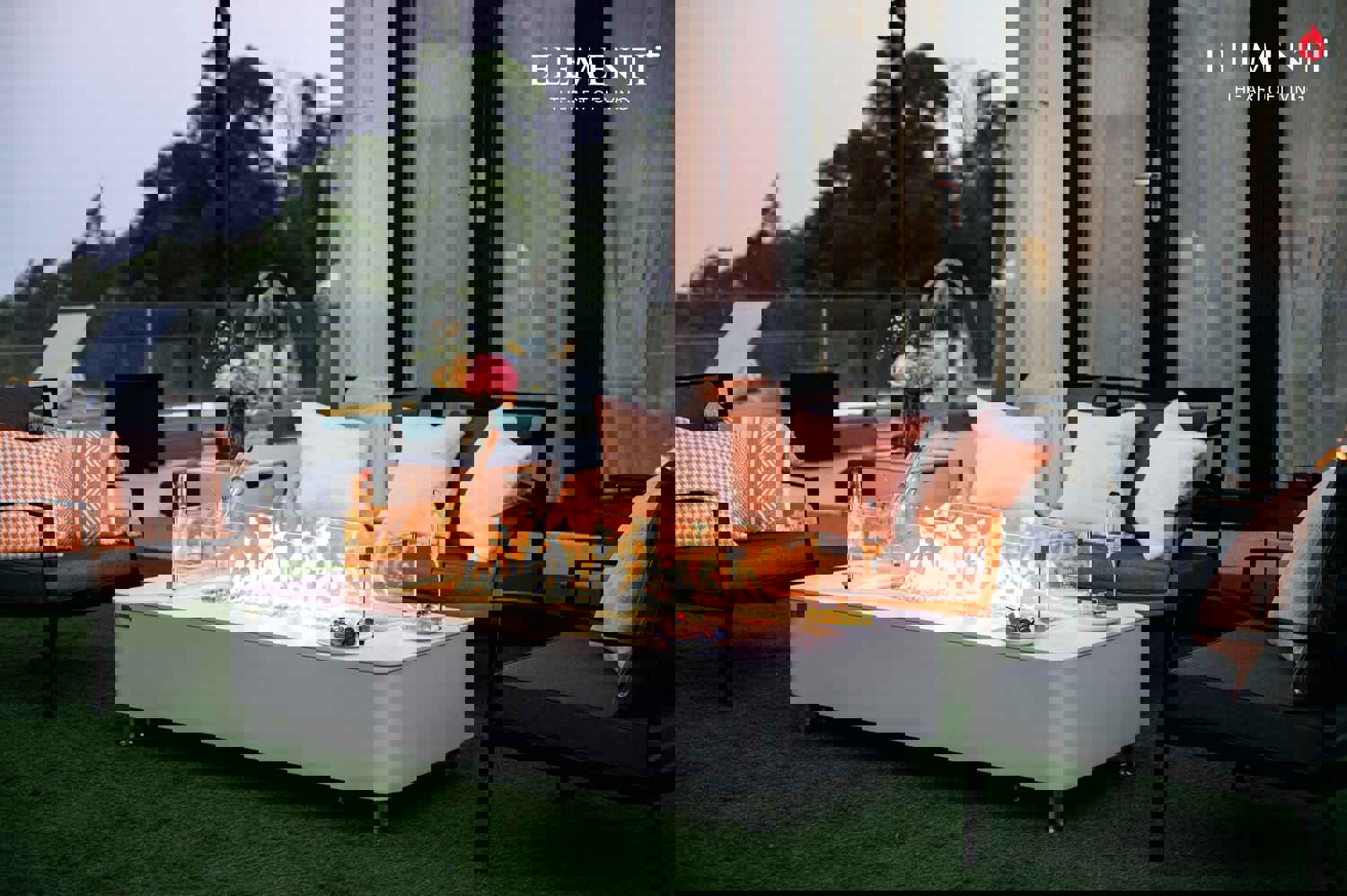 Elementi Rectangle Gas Fire Pit Wind Screen - Clear Tempered Glass with Stainless Steel Clips