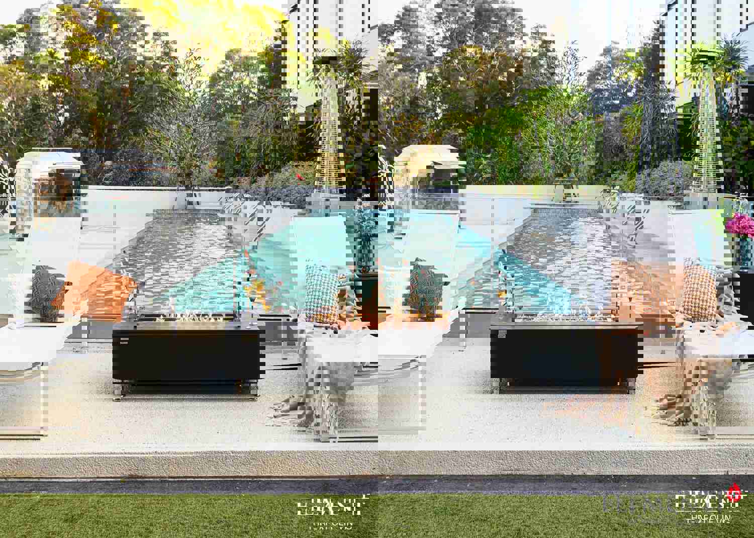 Elementi Rectangle Gas Fire Pit Wind Screen - Clear Tempered Glass with Stainless Steel Clips