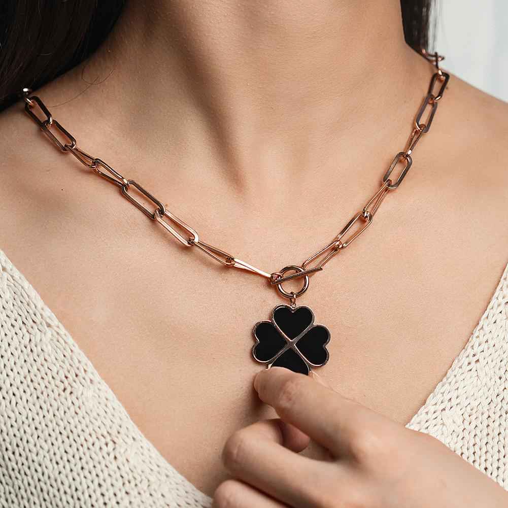 Lucky Four-Leaf Pendant Necklace - Elegant Rose Gold Jewelry for Women