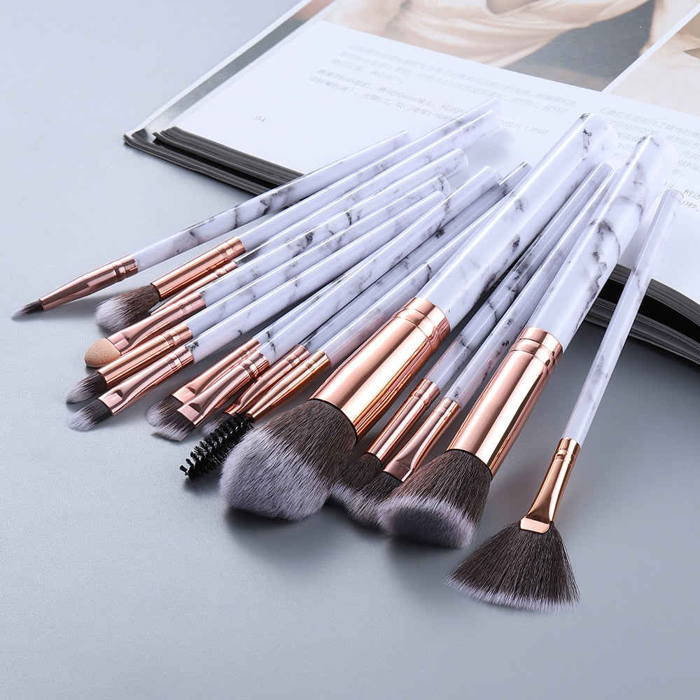 KOSMETYKI 15Pcs Makeup Brushes Set for Foundation, Blush, Eyeshadow & More