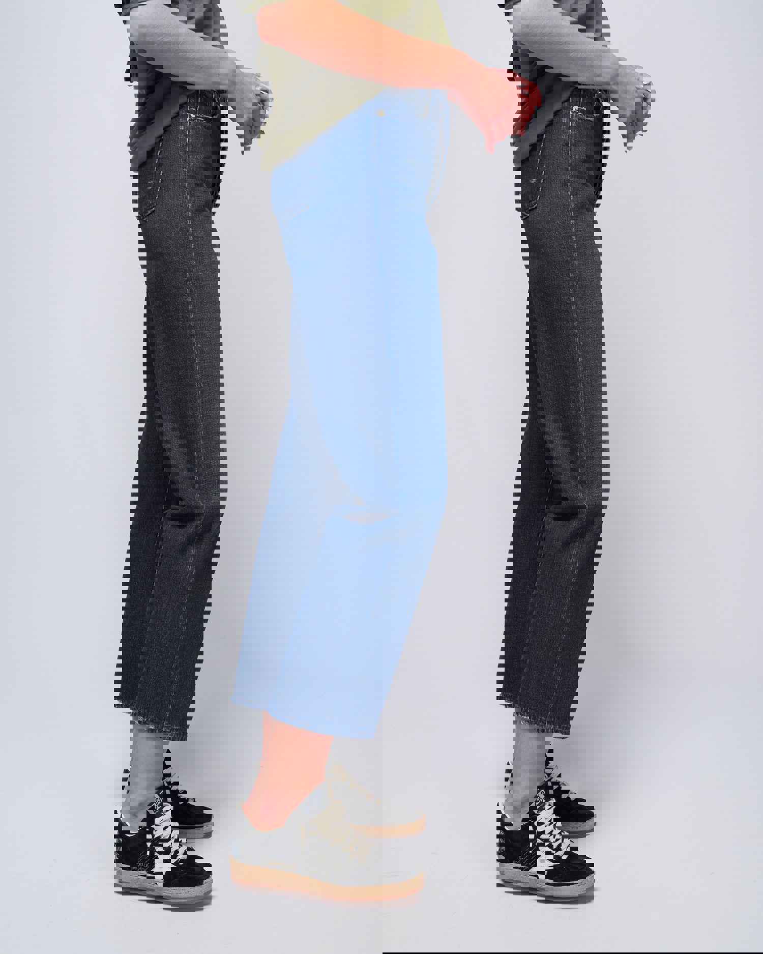 Sabina Girlfriend - Roi High Rise Vintage Jeans