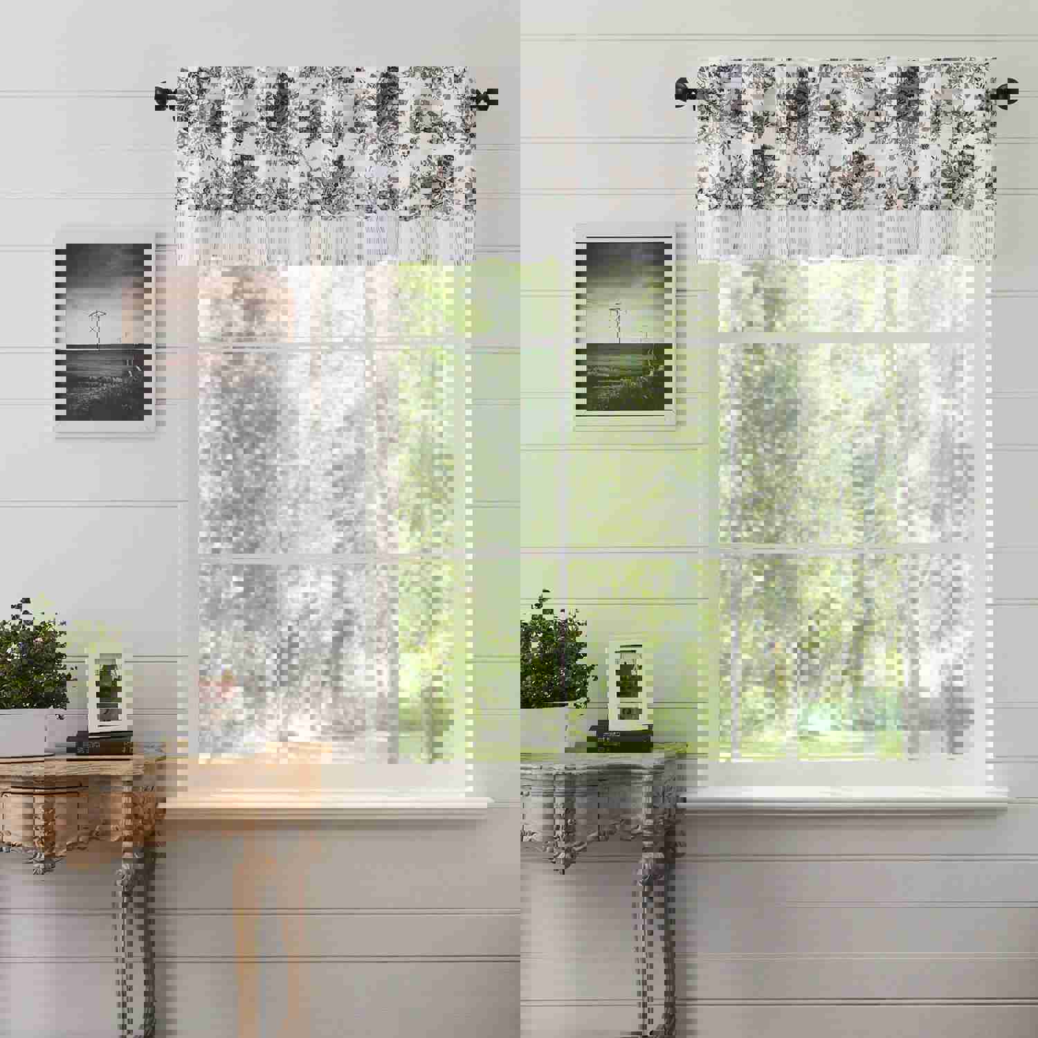 Annie Portabella Floral Ruffled Valance