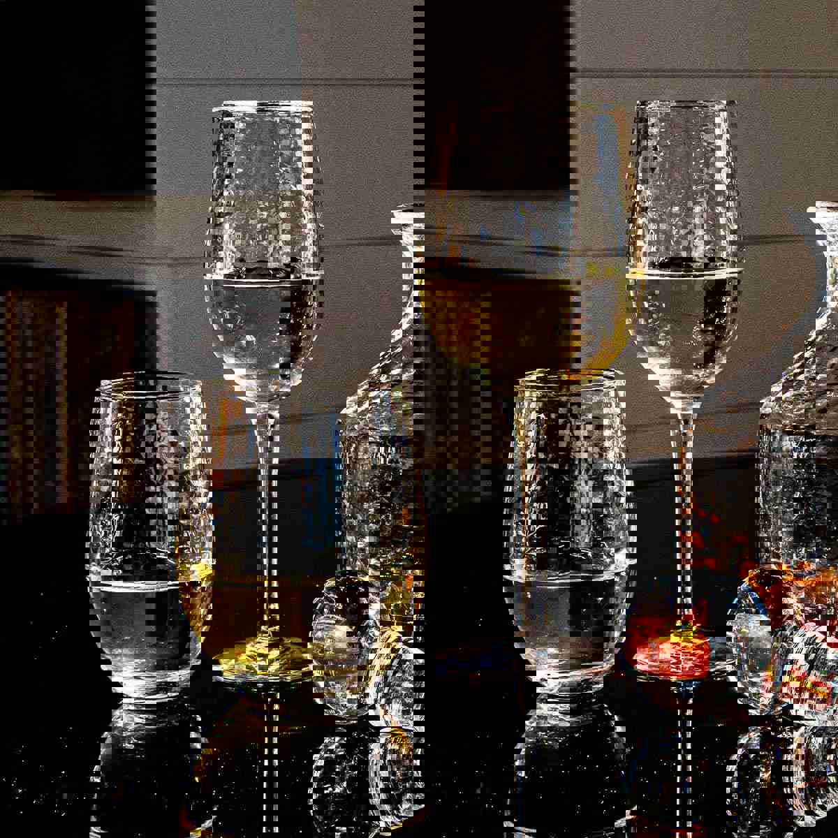 PURO CLEAR WHITE WINE GLASS - Stemless & Mouth-Blown Glass