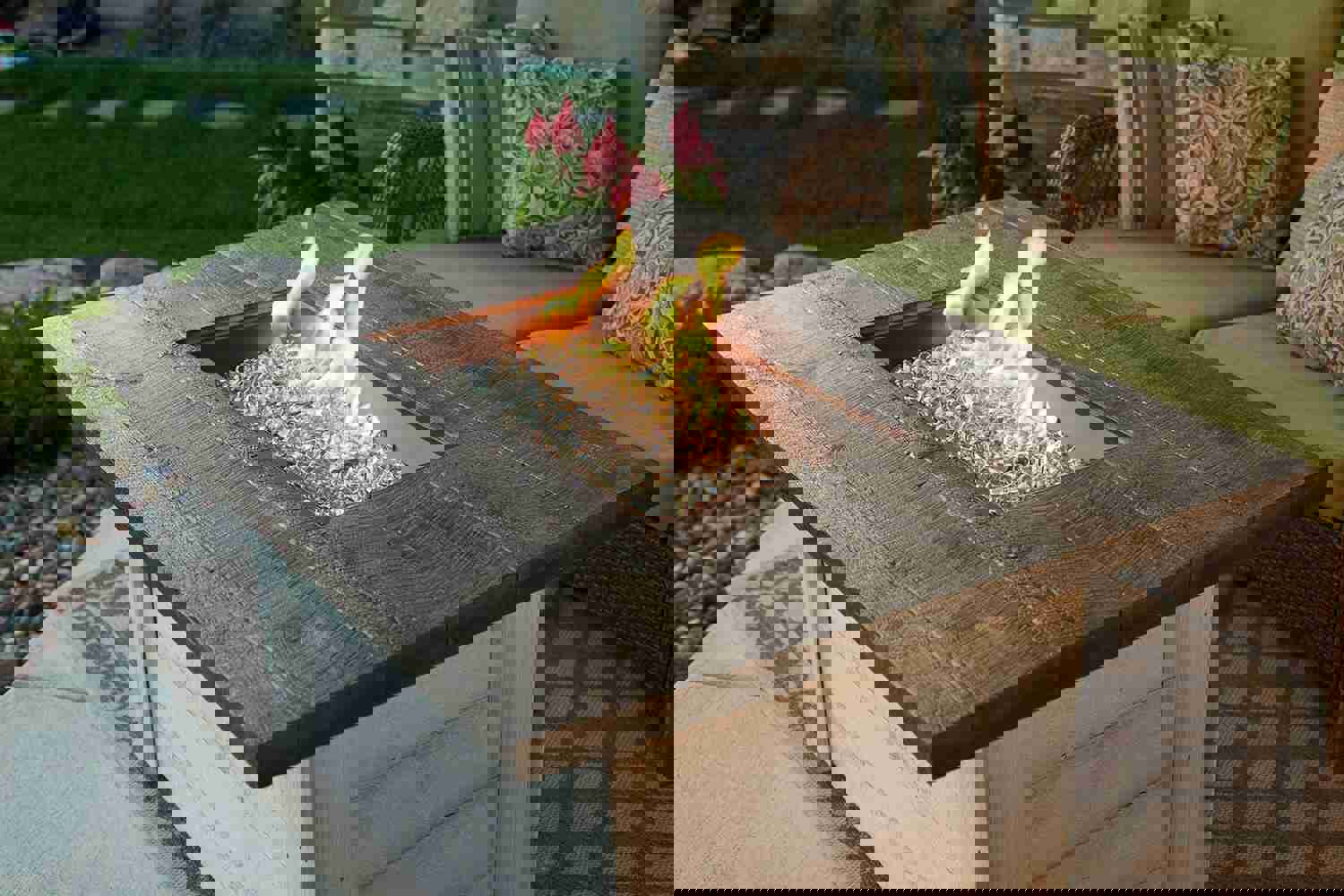 The Outdoor GreatRoom Alcott Rectangular Gas Fire Pit Table / ALC-1224