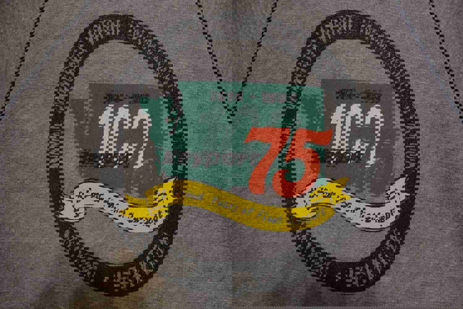 Naval Undersea Warfare Keyport Washington 75 Years 80s Vintage Hoodie Sweatshirt