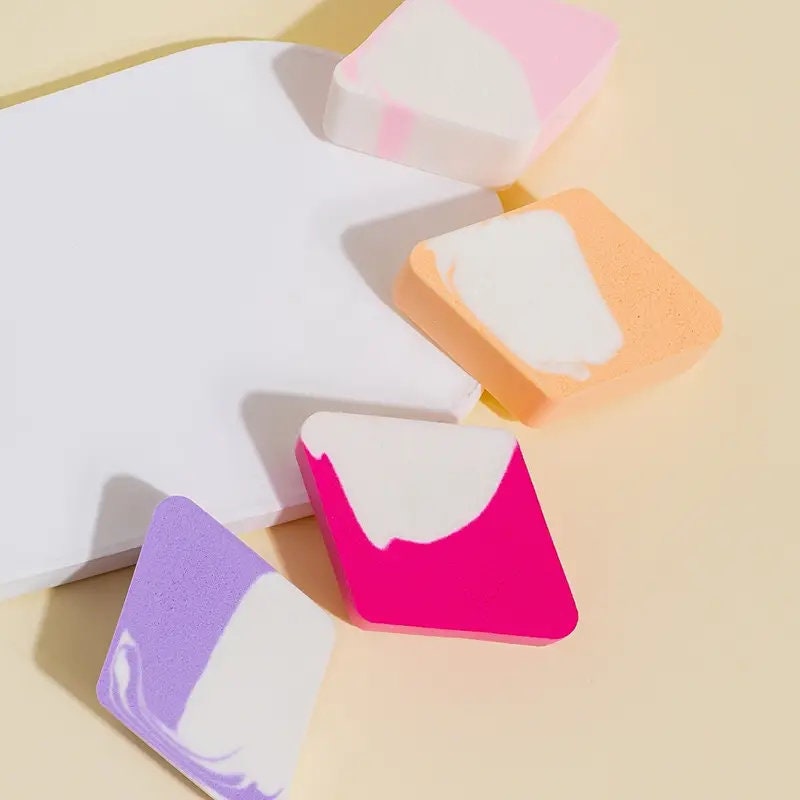 4pcs Mixed Color Diamond-shaped Makeup Sponge - Multifunctional Soft Beauty Tool for Wet & Dry Use