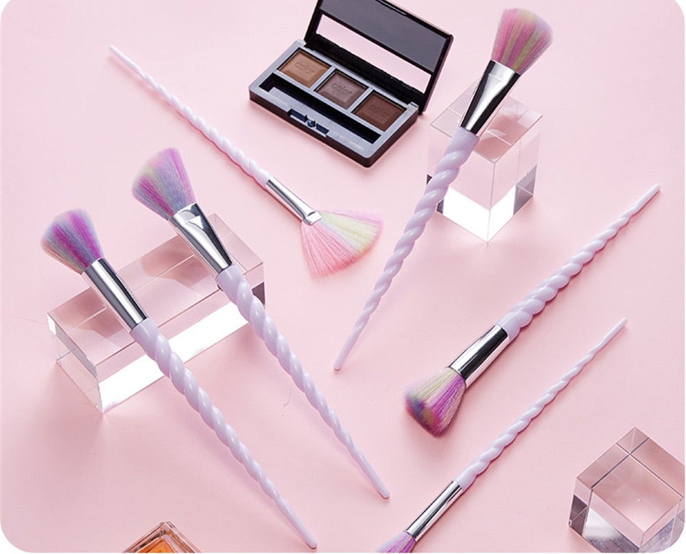 10pcs Spiral Colorful Soft Makeup Brushes Set - Professional Foundation Powder Blush Eyeshadow Fan Brush