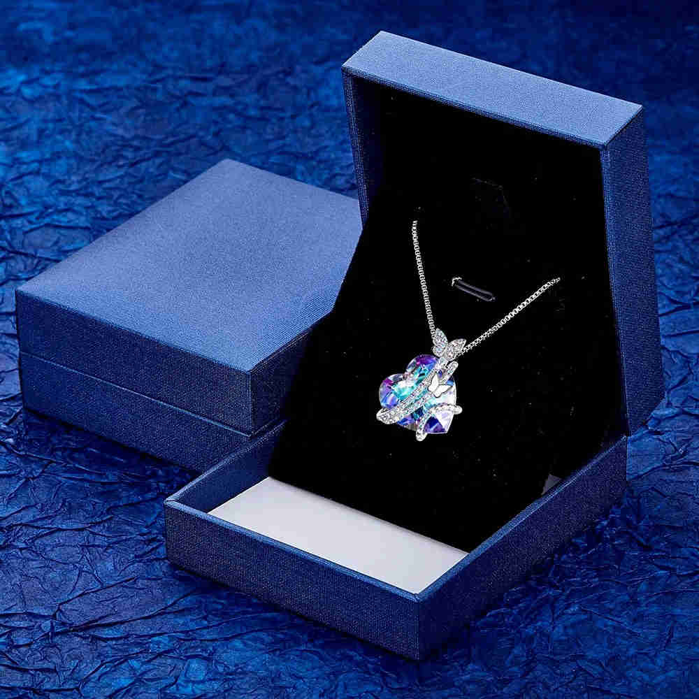Love Butterfly Necklace - Exquisite Heart Pendant for Women