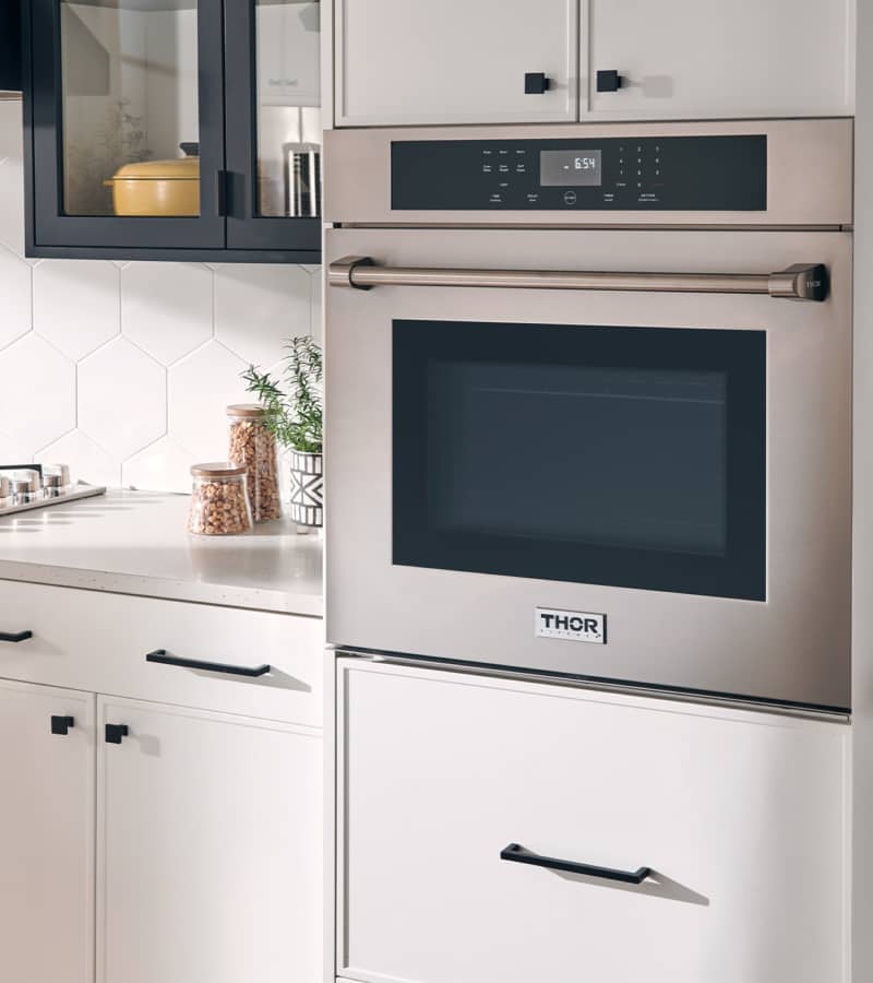 Thor Kitchen 6-Piece Pro Appliance Package - Stainless Steel Kitchen Set